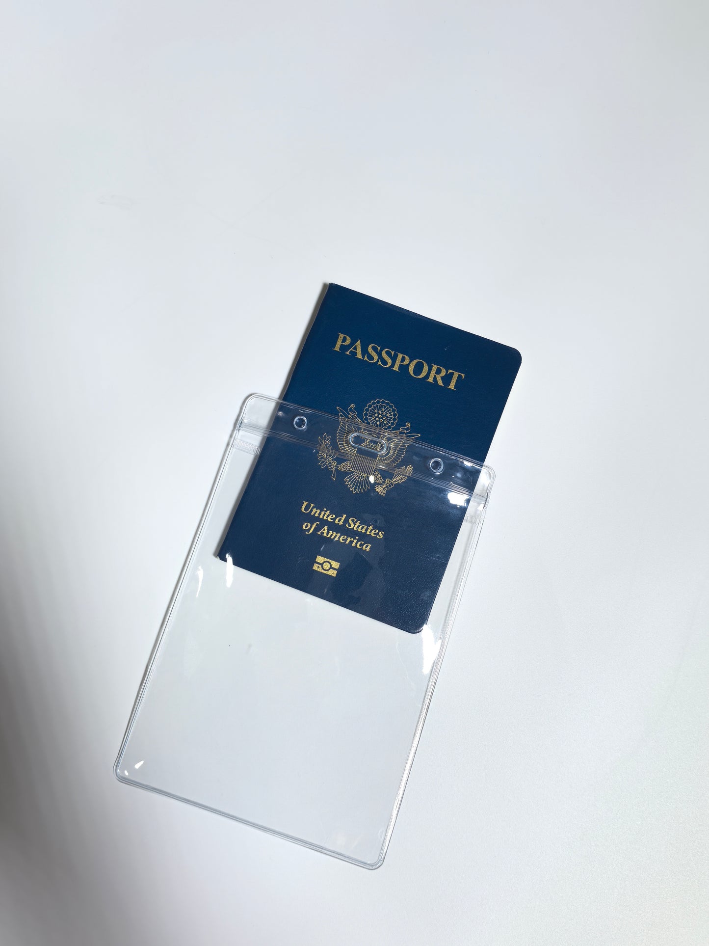 Tamfile Non-magnetically encoded identification document