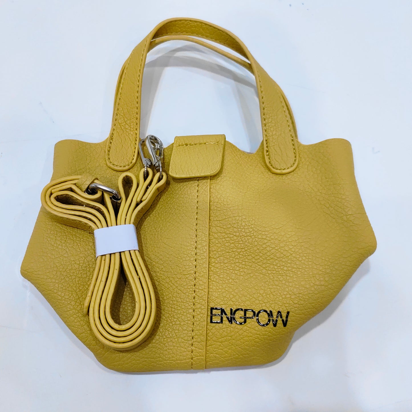 ENGPOW Pouches, of leather, for packaging; Suitcases