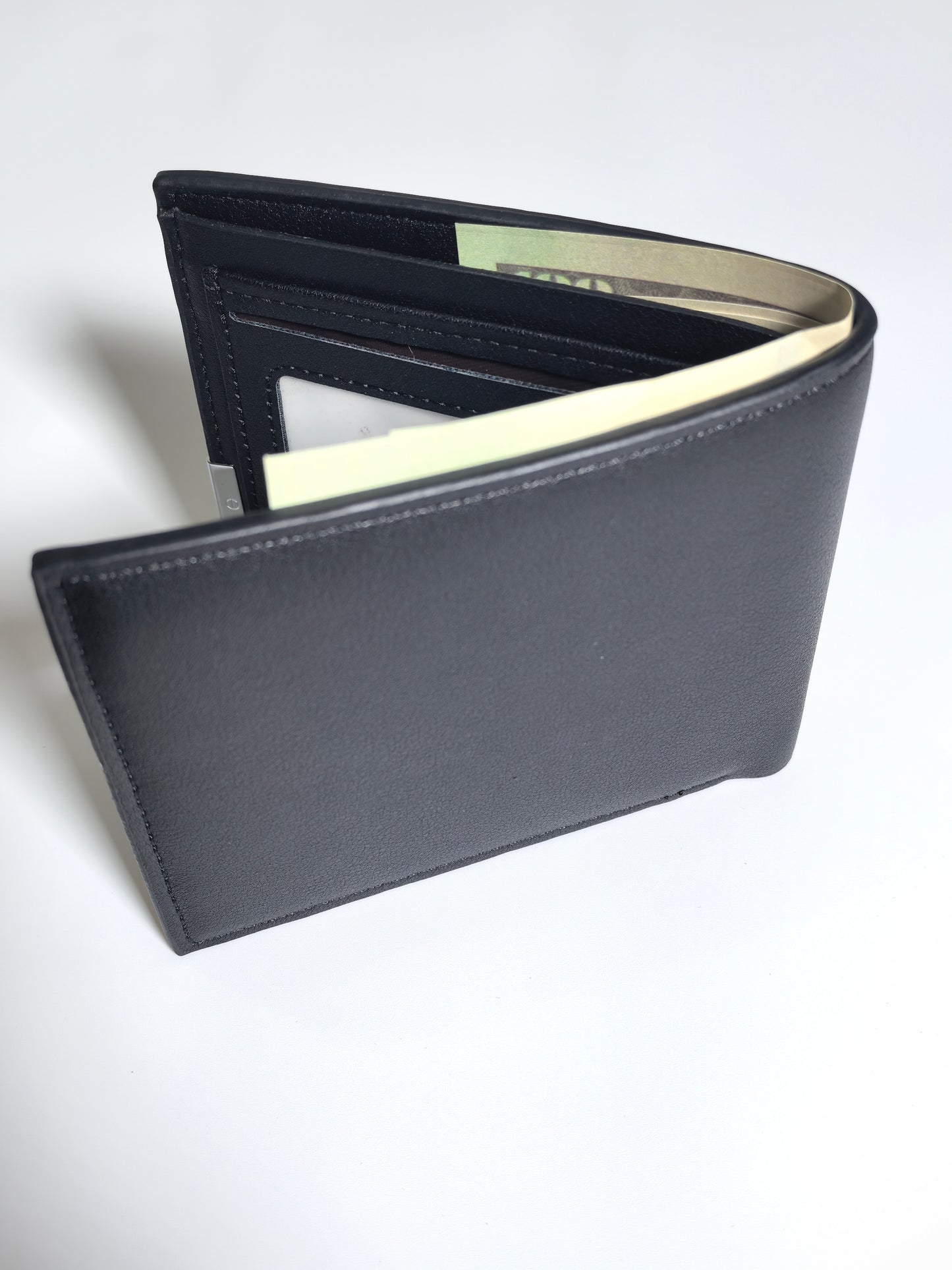 Caphill Wallets